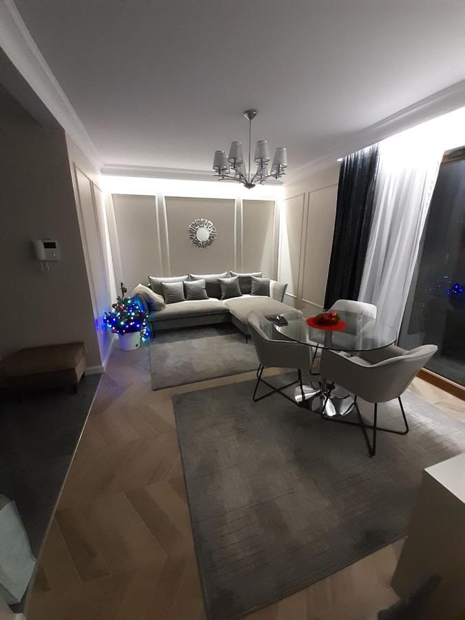 Beige Mood City Apartment Wroclaw Exterior photo
