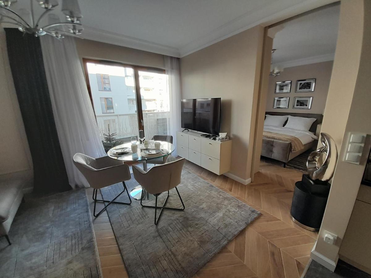 Beige Mood City Apartment Wroclaw Exterior photo